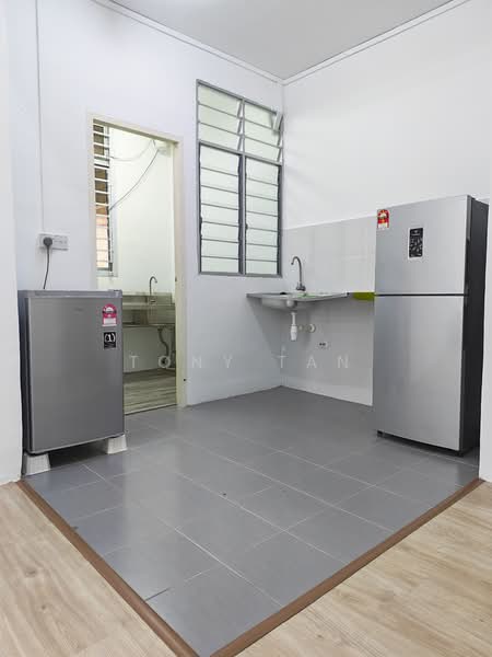 Apartment for Rent at Flora Damai - Tony Tan - Dry kitchen - PropertyGuru.com.my