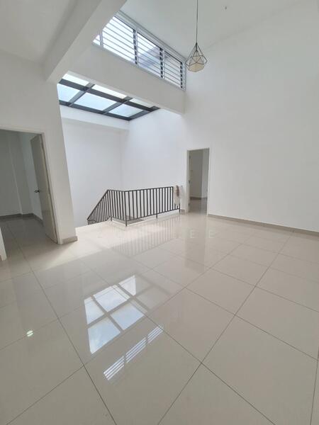 2-storey Terraced House for Sale in Bandar Cemerlang (Ulu Tiram) - Zoe Lee - Interior - PropertyGuru.com.my