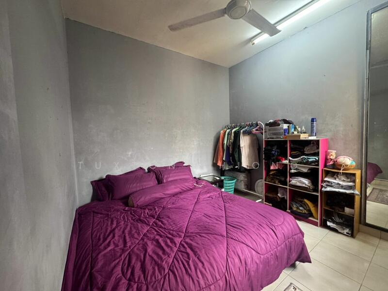 Cluster House for Sale in Taman Seri Austin (Tebrau) - Tuxton Phiong - Bedroom - PropertyGuru.com.my