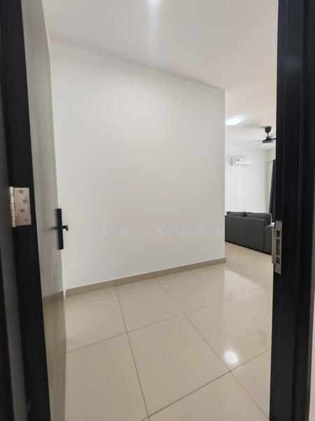 Service Residence for Sale at Meldrum Heights (Residensi Meldrum) - Sam Kuan - Living Room - PropertyGuru.com.my