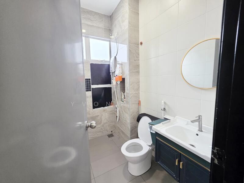 Seri Austin untuk Untuk Disewa - RM 2,800 /bulan, Feb 2026 - Bathroom - PropertyGuru.com.my