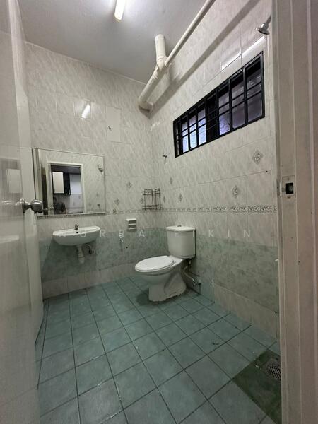 2-storey Terraced House for Sale in Bandar Sunway Semenyih (Semenyih) - Nurra Eikin - Bathroom - PropertyGuru.com.my