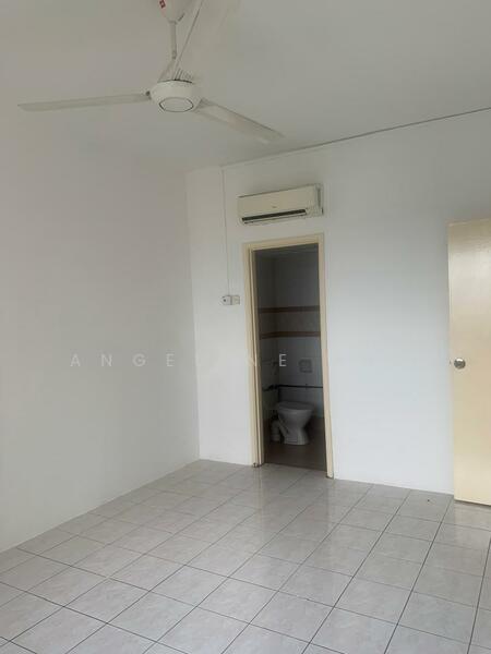 Rhythm Avenue untuk Untuk Dijual - RM 270,000, Mac 2026 - Bathroom - PropertyGuru.com.my