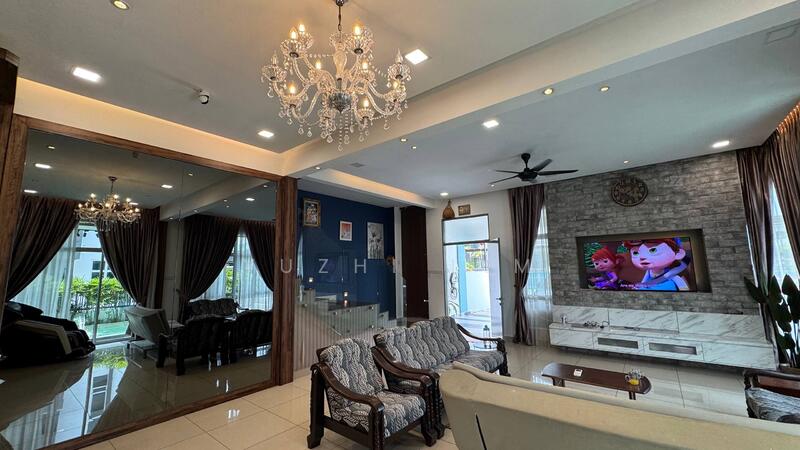 Cluster House for Sale in Johor Bahru (Johor) - Yuzhi Lim - Living Room - PropertyGuru.com.my