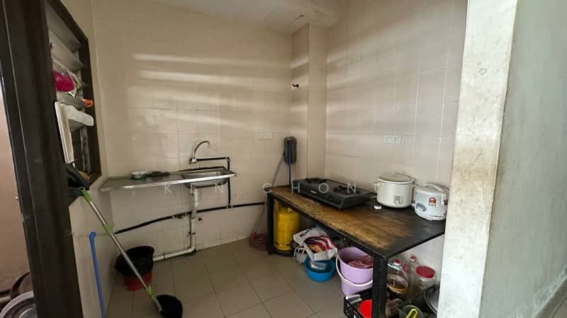 Townhouse for Sale in Jalan Ipoh (Kuala Lumpur) - Ken Chong - Kitchen - PropertyGuru.com.my