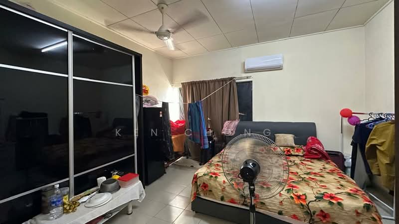 Townhouse for Sale in Jalan Ipoh (Kuala Lumpur) - Ken Chong - Bedroom - PropertyGuru.com.my
