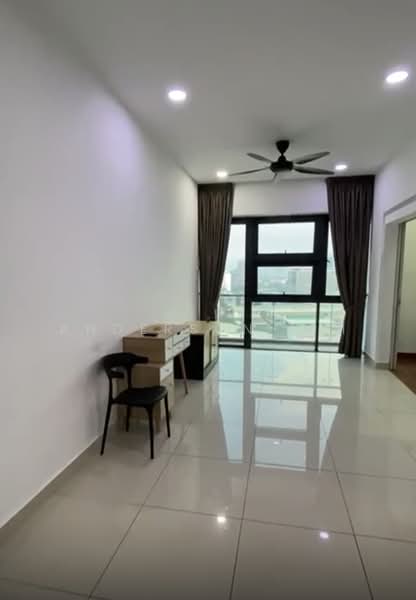 Pacific Star untuk Untuk Disewa - RM 2,000 /bulan, Feb 2026 - Living Room - PropertyGuru.com.my