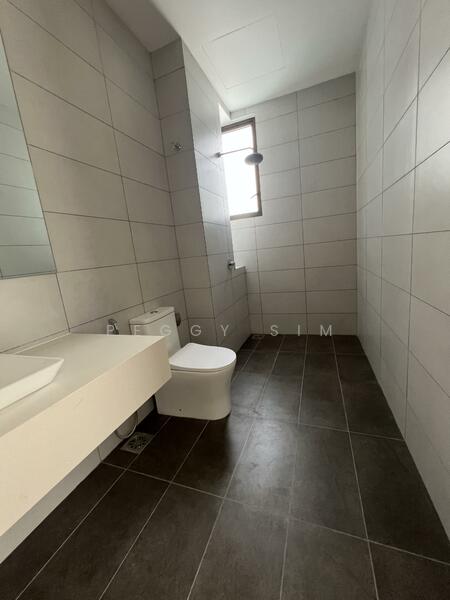 Cluster House for Sale in Bandar Bukit Puchong 2 (Puchong) - Peggy Sim - Bathroom - PropertyGuru.com.my