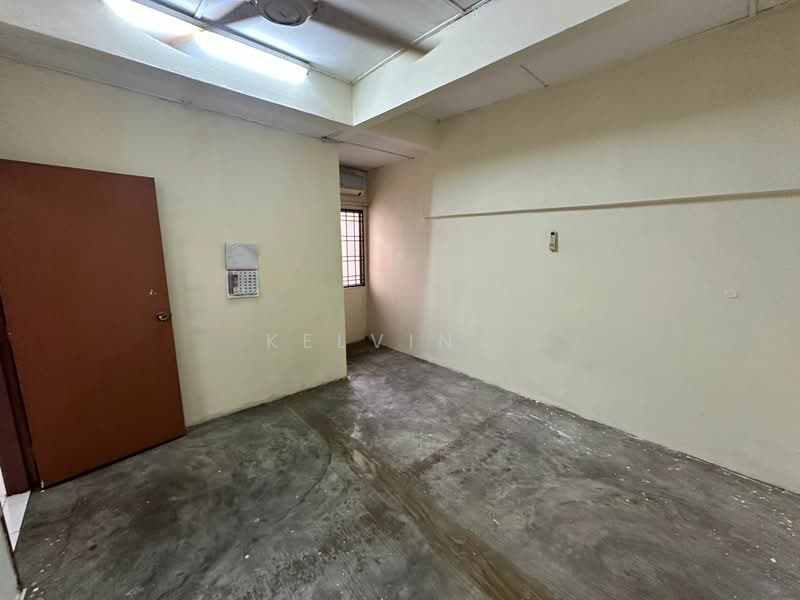 Rawang Putra Town House Perdana 2 Bukit Rawang Jaya Town 1 untuk Untuk Dijual - RM 280,000, Feb 2026 - Interior - PropertyGuru.com.my