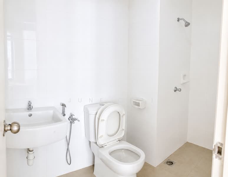 Office for Rent in Chow Kit (KL City Centre) - June Chai - Bathroom - PropertyGuru.com.my