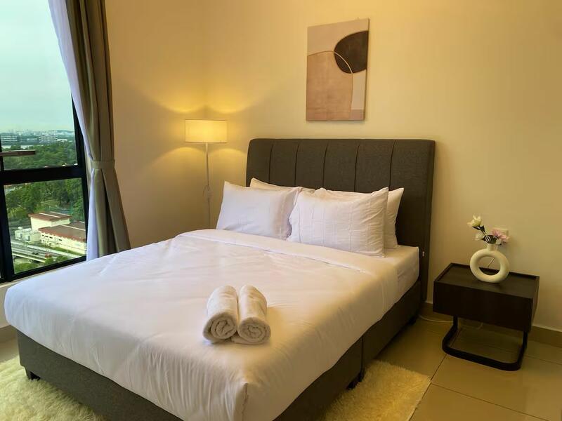 Service Residence for Sale at Veranda Residence - Ty Tan - PropertyGuru.com.my