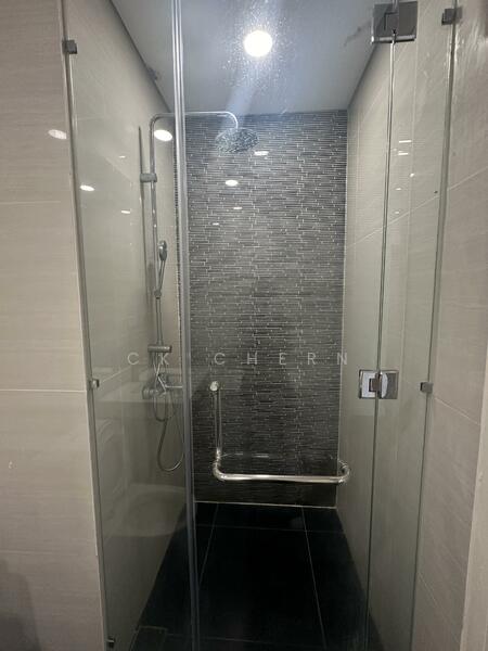 Kondominium untuk Disewa di Cappella Embassy - CK Chern - Bathroom - PropertyGuru.com.my