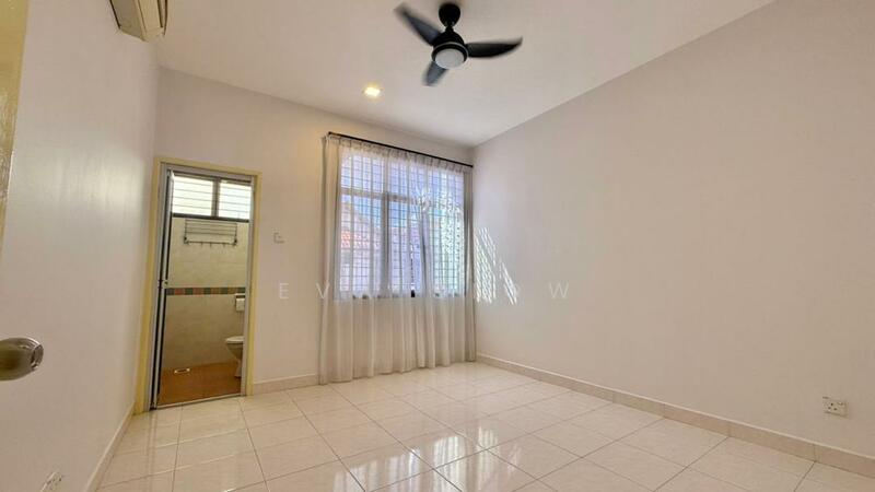 2-storey Terraced House for Sale in Taman Impian Emas (Skudai) - Eva Siow - Interior - PropertyGuru.com.my