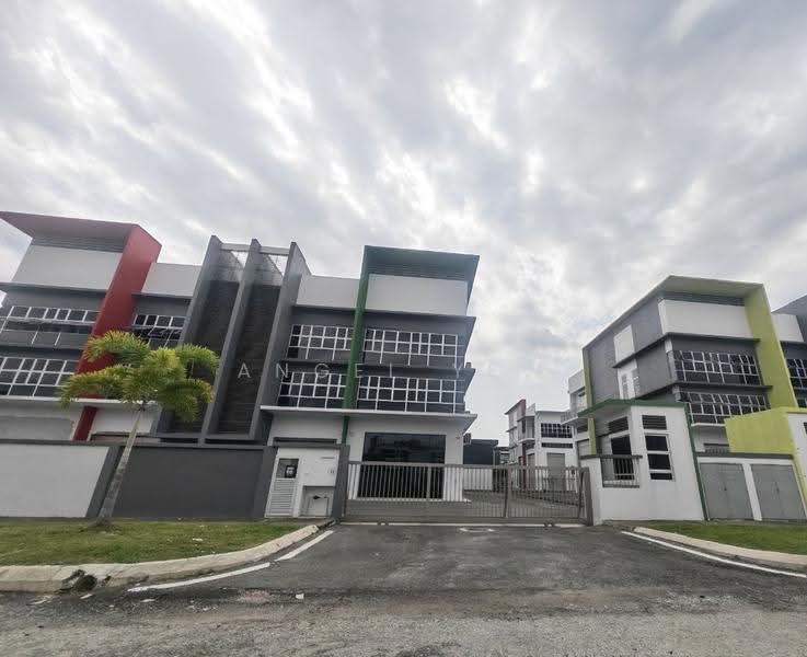 Kilang Berkembar untuk Disewa di Taman Putra Perdana (Puchong) - Angel Yew - Exterior - PropertyGuru.com.my