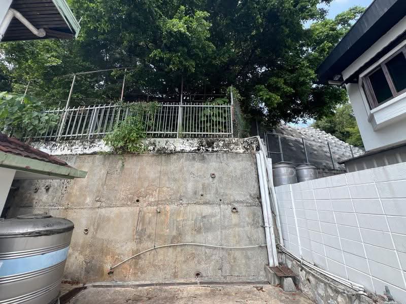 Rumah Banglo untuk Dijual di Taman Desa (Kuala Lumpur) - Fadzli Realtor - Exterior - PropertyGuru.com.my