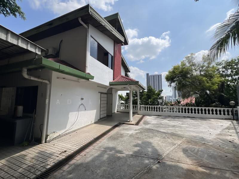 Rumah Banglo untuk Dijual di Taman Desa (Kuala Lumpur) - Fadzli Realtor - Exterior - PropertyGuru.com.my