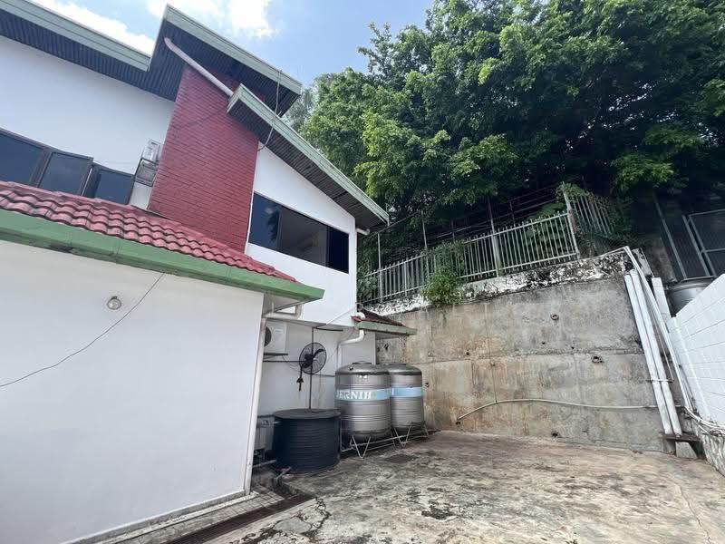 Rumah Banglo untuk Dijual di Taman Desa (Kuala Lumpur) - Fadzli Realtor - Exterior - PropertyGuru.com.my