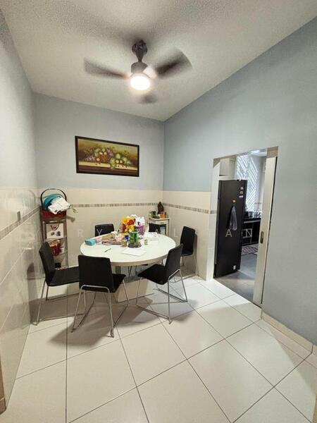 2-storey Terraced House for Sale in Taman Nusa Idaman (Iskandar Puteri (Nusajaya)) - Crystal Tan - Dining Room - PropertyGuru.com.my