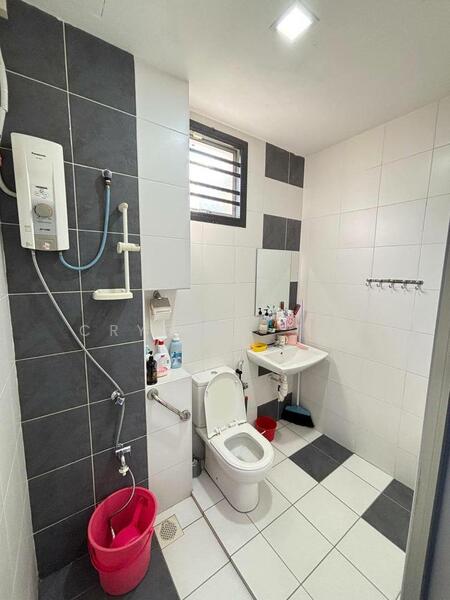 2-storey Terraced House for Sale in Taman Nusa Idaman (Iskandar Puteri (Nusajaya)) - Crystal Tan - Bathroom - PropertyGuru.com.my