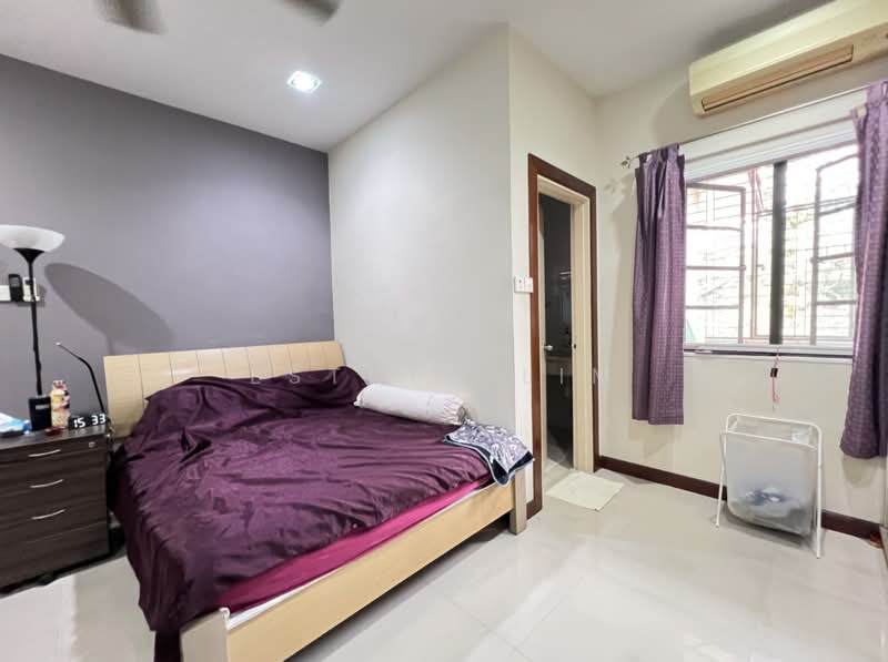Townhouse for Sale in Sunway Damansara (Kota Damansara) - Esther Lim - Bedroom - PropertyGuru.com.my