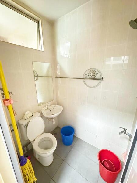 2-storey Terraced House for Sale in Taman Seri Orkid (Skudai) - Loong Hing Liong - Bathroom - PropertyGuru.com.my