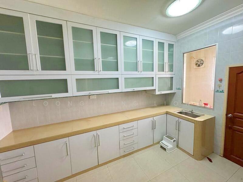 2-storey Terraced House for Sale in Taman Seri Orkid (Skudai) - Loong Hing Liong - Kitchen - PropertyGuru.com.my