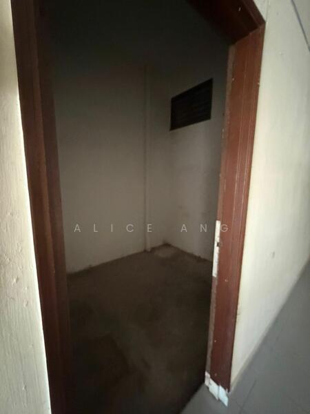 Shop for Rent in Johor Bahru (Johor) - Alice Ang - Interior - PropertyGuru.com.my