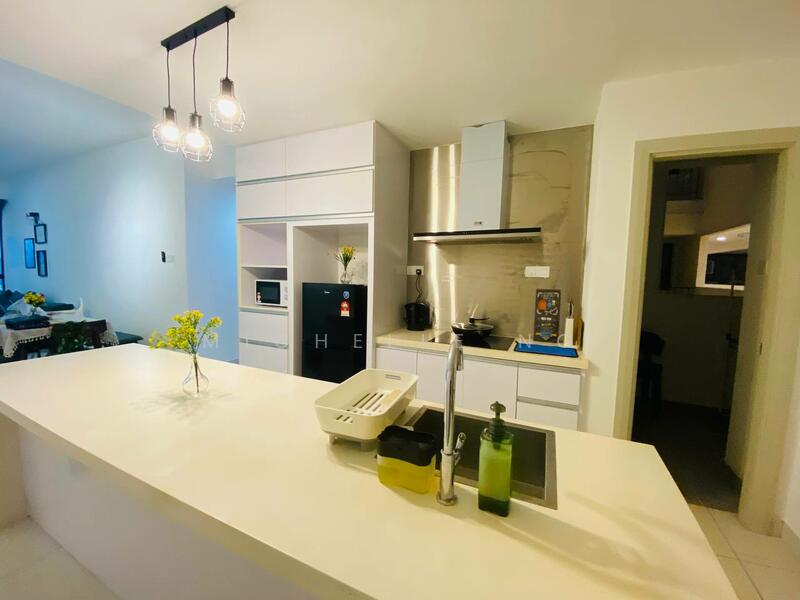 Service Residence for Sale at Southkey Mosaic - Michelle Ng - Kitchen - PropertyGuru.com.my