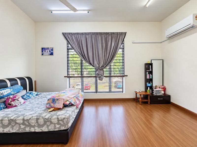 Rumah Teres 2-Tingkat untuk Dijual di Kota Bayuemas (Klang) - Kho Daniel - Bedroom - PropertyGuru.com.my