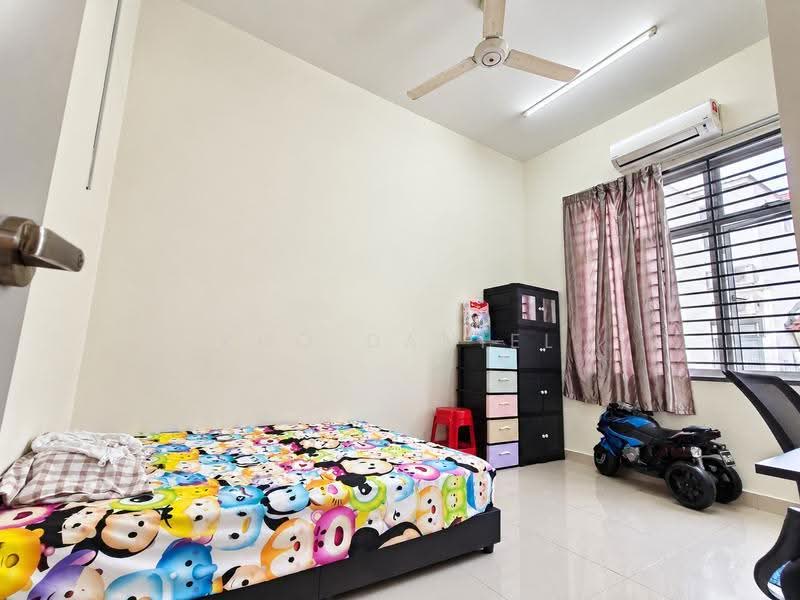 Rumah Teres 2-Tingkat untuk Dijual di Kota Bayuemas (Klang) - Kho Daniel - Bedroom - PropertyGuru.com.my
