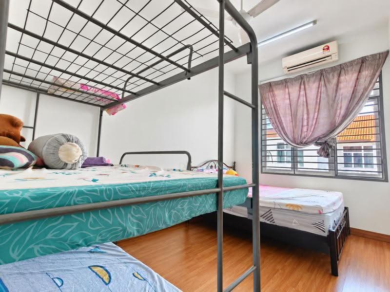 Rumah Teres 2-Tingkat untuk Dijual di Kota Bayuemas (Klang) - Kho Daniel - Bedroom - PropertyGuru.com.my