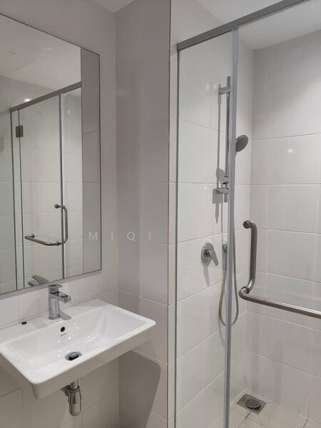 Service Residence for Rent at Parc 3 - MiQi Lim - Bathroom - PropertyGuru.com.my