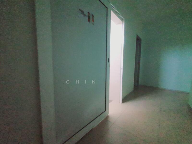 Shop for Rent in Taman Kota Syahbandar (Melaka City) - CHIN FN - Corridor - PropertyGuru.com.my