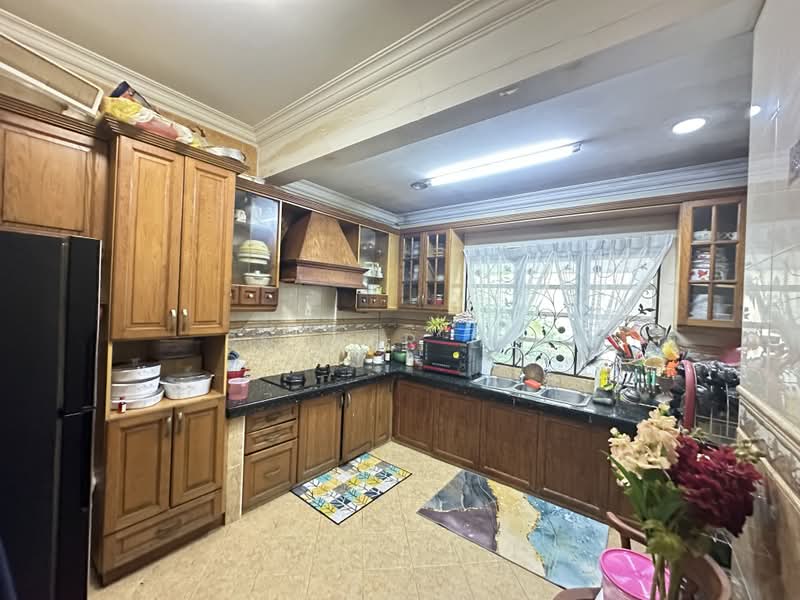 Banglo Pautan untuk Dijual di Kota Damansara (Selangor) - Esther Lim - Kitchen - PropertyGuru.com.my