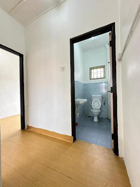 2-storey Terraced House for Sale in Taman Seri Orkid (Skudai) - Janlly Jong - Bathroom - PropertyGuru.com.my