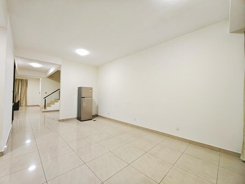 2-storey Terraced House for Sale in Senibong (Permas Jaya) - Fu Guan - Living Room - PropertyGuru.com.my