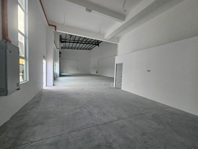 Frontier Industrial - 1.5 Storey Cluster Factory for Rent untuk Untuk Disewa - RM 12,500 /bulan, Mac 2026 - Interior - PropertyGuru.com.my
