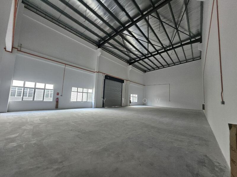Frontier Industrial - 1.5 Storey Cluster Factory for Rent untuk Untuk Disewa - RM 12,500 /bulan, Mac 2026 - Interior - PropertyGuru.com.my