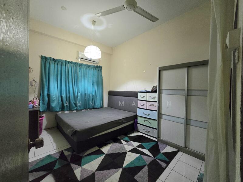 1-storey Terraced House for Sale in Kampung Rantau Panjang (Kapar) - Amni Manan - Bedroom - PropertyGuru.com.my