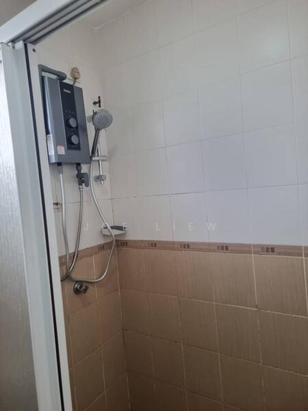 Desa Permai untuk Untuk Disewa - RM 1,800 /bulan, Feb 2026 - Bathroom - PropertyGuru.com.my