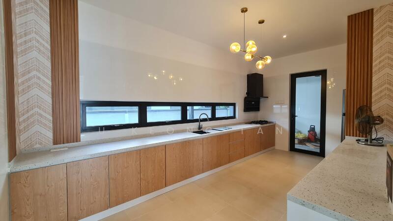 Semi-Detached House for Sale at Tropicana Aman - U Keong Tan - Kitchen - PropertyGuru.com.my