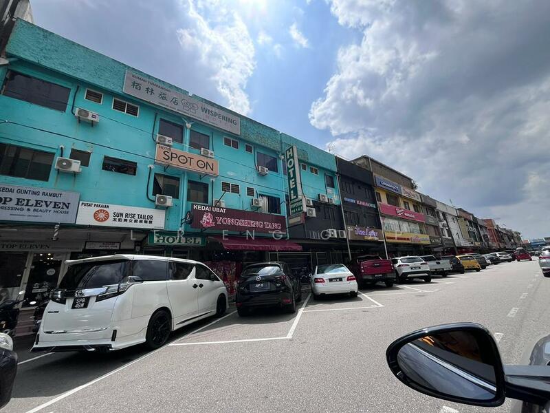 Endlot Shoplot. Facing Plaza Sentosa