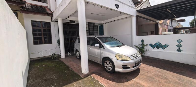 2-storey Terraced House for Sale in Ulu Tiram (Johor) - Guang Jun Loh - Exterior - PropertyGuru.com.my