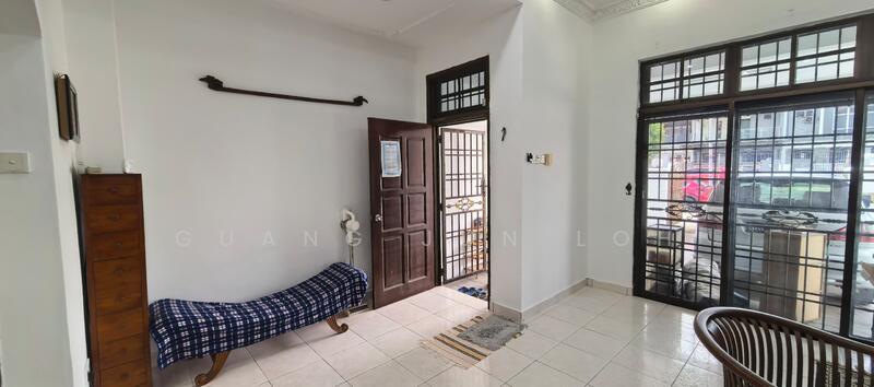 2-storey Terraced House for Sale in Ulu Tiram (Johor) - Guang Jun Loh - Entrance - PropertyGuru.com.my