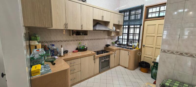 2-storey Terraced House for Sale in Ulu Tiram (Johor) - Guang Jun Loh - Kitchen - PropertyGuru.com.my