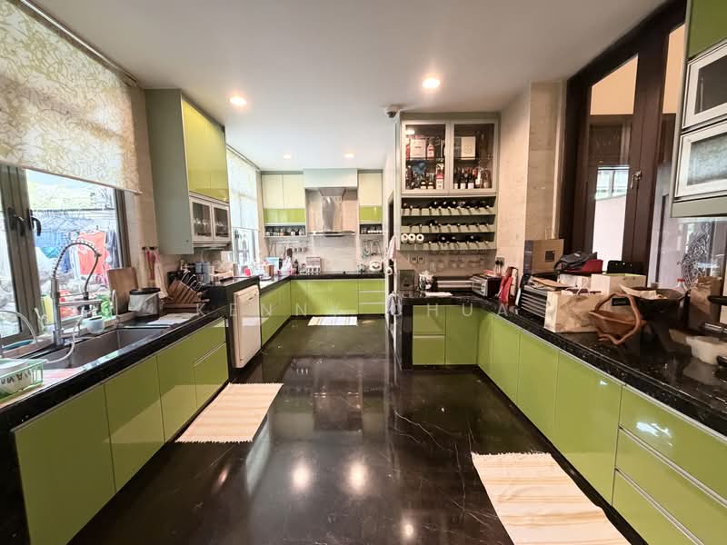 Bungalow House untuk Dijual di Seksyen U1 (Glenmarie) - Kenny Chua - Kitchen - PropertyGuru.com.my
