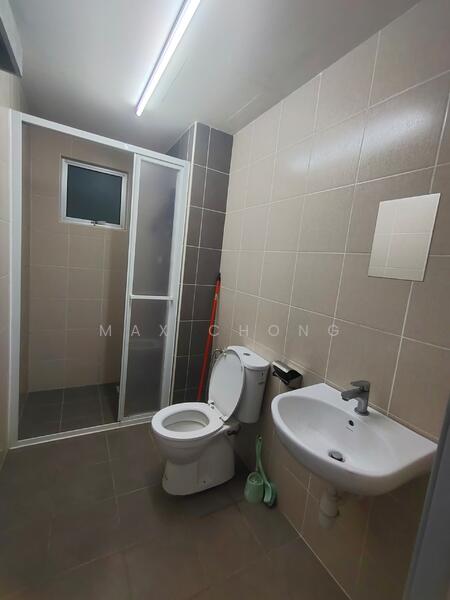 Razak City Residences (RC Residences) untuk Untuk Disewa - RM 1,800 /bulan, Feb 2026 - Bathroom - PropertyGuru.com.my