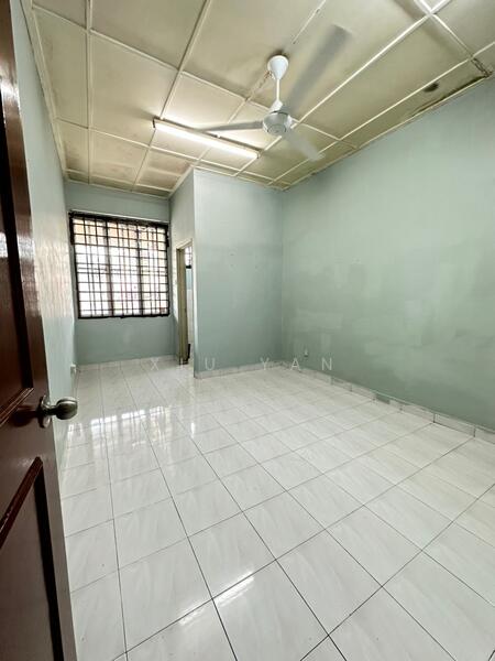 For Rent - Taman Impian Emas