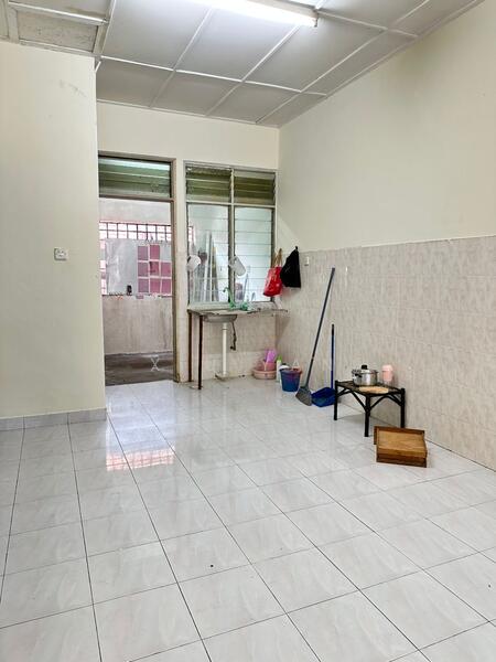 For Rent - Taman Impian Emas