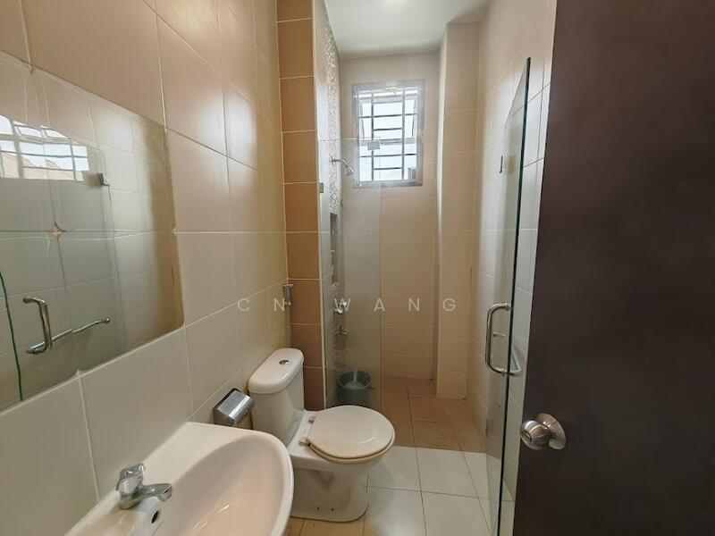 Taman Impian Emas untuk Untuk Dijual - RM 930,000, Feb 2026 - Bathroom - PropertyGuru.com.my